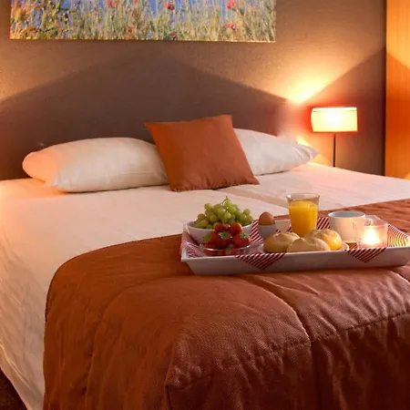 מלון Valkenburg 3*