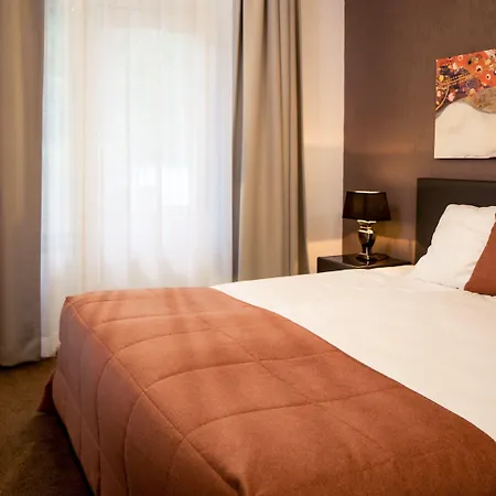 Valkenburg Отель 3*